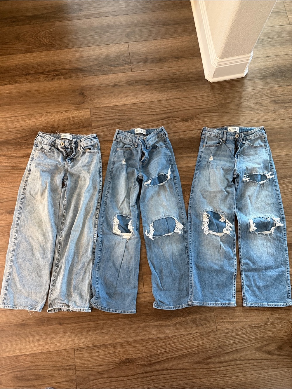 Abercrombie kids light and dark blue ripped kids Jeans - Casual Straight Fit (3)
